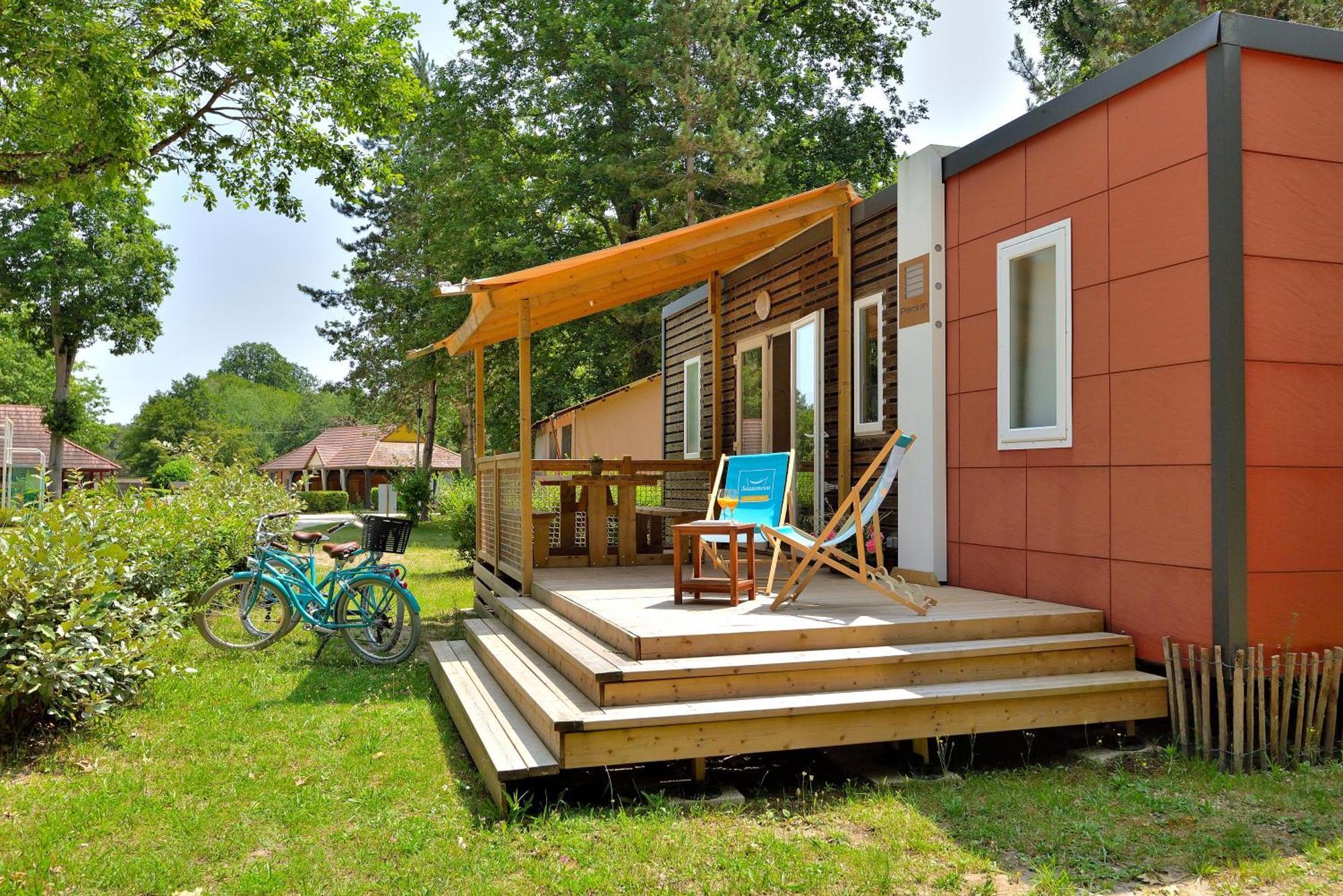 Camping Etang De La Vallee Combreux Bagian luar foto